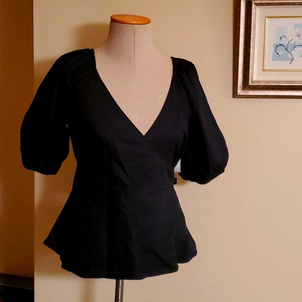 Old Navy Ruffle Short Sleeve Top